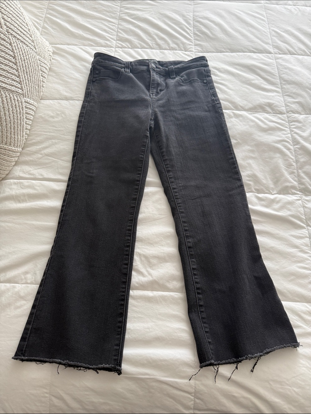 Liverpool Black Wide-Leg ankle stretchy faded black pant